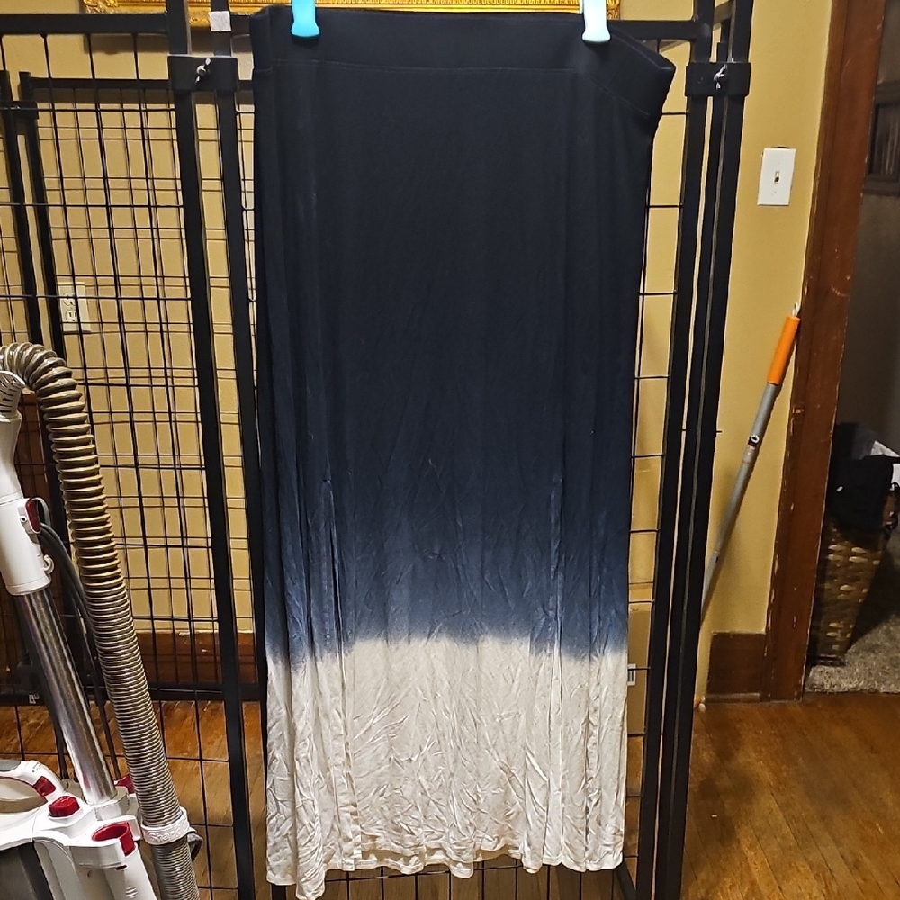 Torrid Black and White Ombre Maxi Skirt